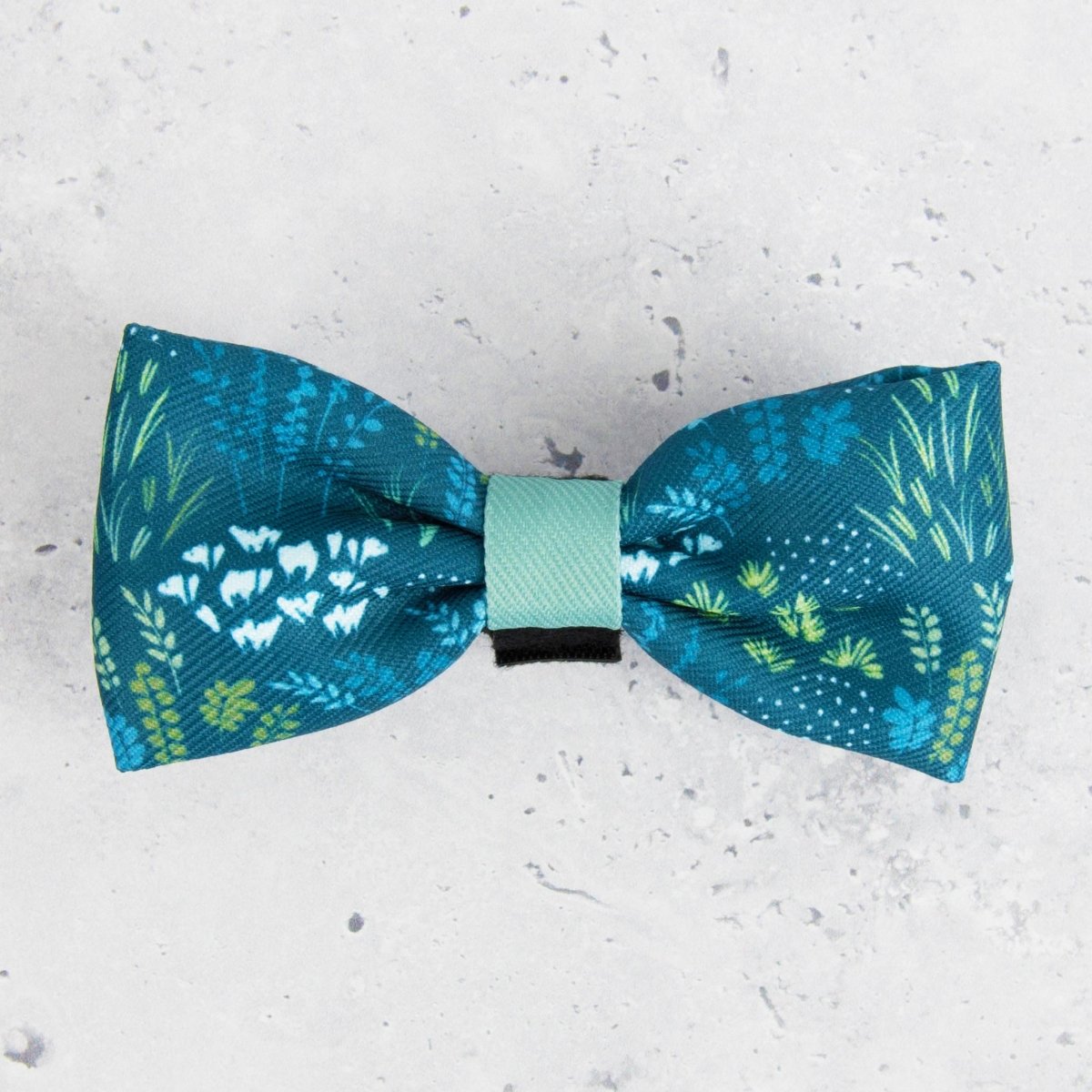 Bow Tie - COLOUR DROPS® - Touch Grass - Bailey and Coco (UK)