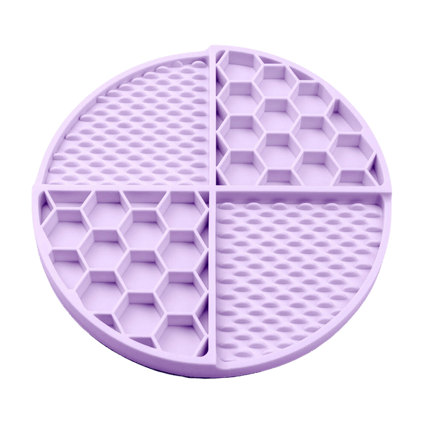 Dog Lick Mat - Lilac Mist: Perfect for Anxiety & Dental Health - Bailey and Coco (UK)
