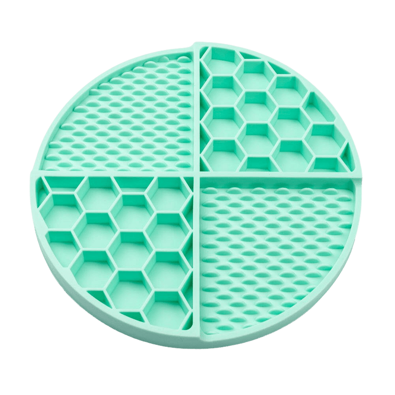 Dog Lick Mat - Mint Breeze: Perfect for Anxiety & Dental Health - Bailey and Coco (UK)