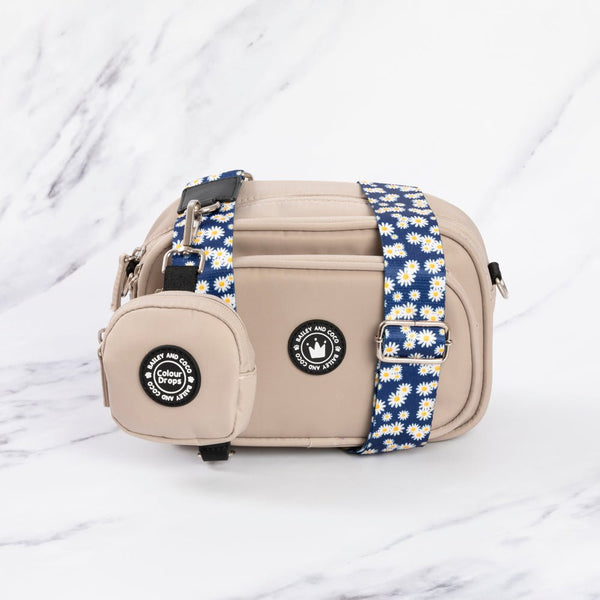 Dog Walking Bag - Latte with Loves me, Loves me not Daisy Strap - Bailey and Coco (UK)